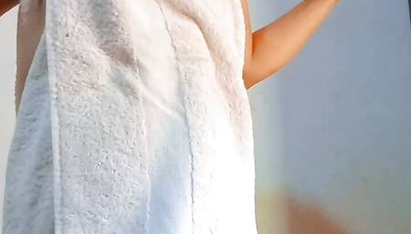 Hey there  Welcome back to nishad Kumari video episode. This video about is Nisha di Kumari showing her beautiful boobs. Village