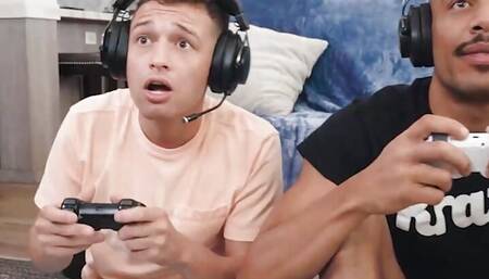 REALITY KINGS - Willow Ryder & Sarah Arabic Play With Each Other Before Turning Their Sexual Urges Into A Wild 3some