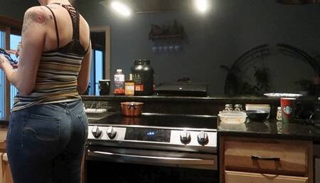 Levi MILF