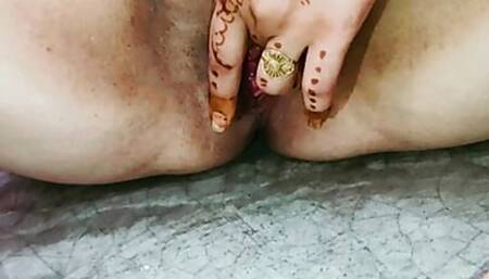 Sister-in-law showed a new saree