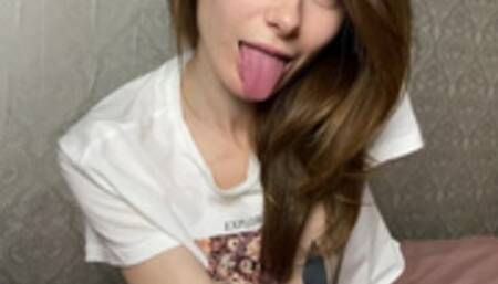 My stepsister's good taste. Falling in love with her boyfriend's cock.