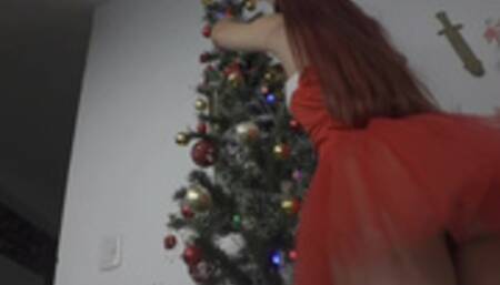 He shows his stepdaughter the Christmas spirit in Argentina