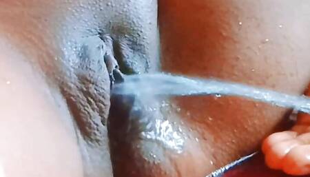 Hey there  Welcome back to nishad Kumari video episode. This video about is Nisha di Kumari showing her beautiful boobs. Village