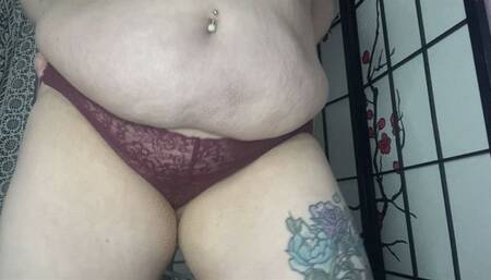 BBW jiggles all of her fat at 2x speed