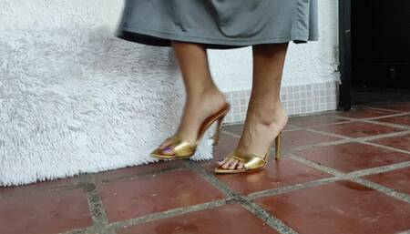 Crossed legs and dangling heels (5)