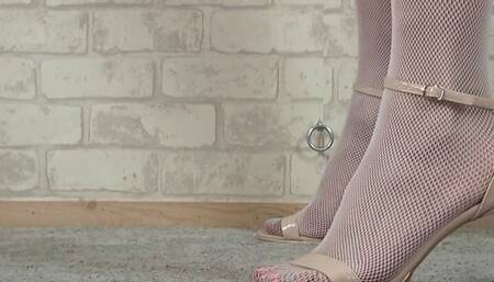 Nylondelux in Your Area 4K