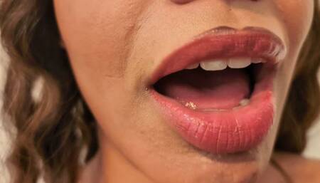 SMELL MY STINKY BREATH | Jennifer