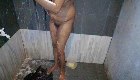 Sexy Miya Bathing in Night