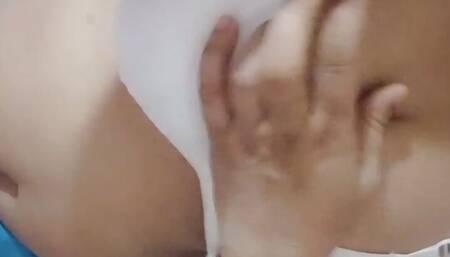 Hot sexy Kitu Bhabhi's hot show video of her breasts and pussy.