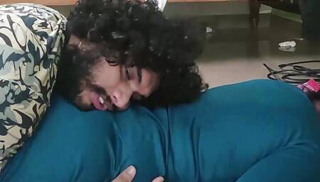 Vaishnavy and Sharun Raj modern dress ass kiss romance, Indian couple hot Ass kiss romance, Mallu couple ass kiss