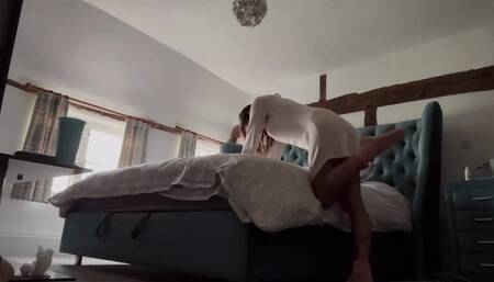 Bed wank