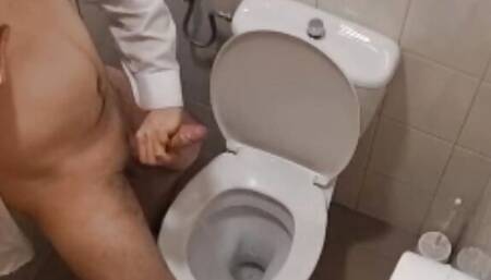 Security Guard caught masturbate in toilet
