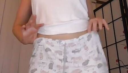 Ass Spreading and Trying on Clothes