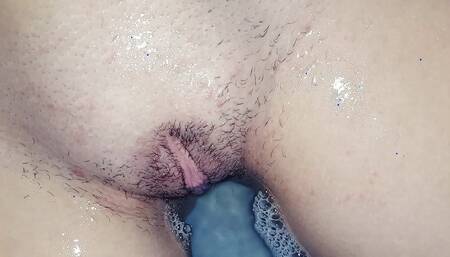 Teen Is Shaving Her Hairy Pussy