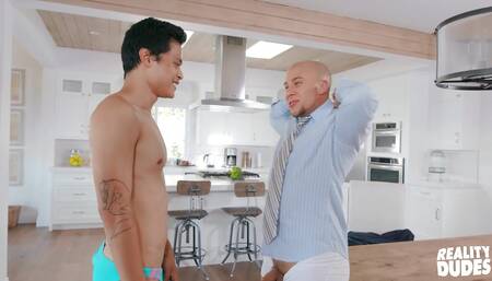 REALITY DUDES - Eli Hunter Gets His Tight Asshole Pounded In Doggystyle By Max Blairwood