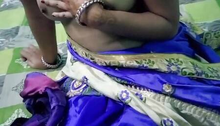 Indian Hot Biwi ke Gulabi Chut Jabardast chudai