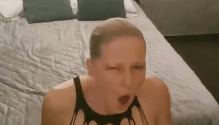 Hot flemish takes himself to multiple highs