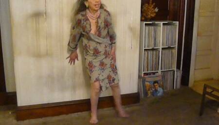 Freestyle dance on Ob La Di Ob La Da song