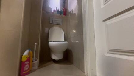 morning routine on throne