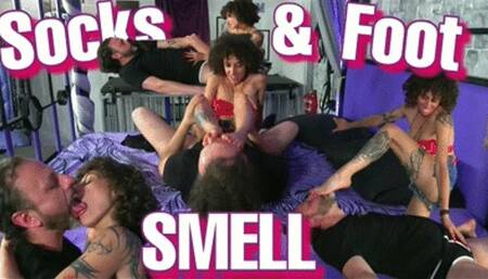 Fidanzati Per i Piedi ( Only Smell FemDom Scene ) Foot Boyfriends