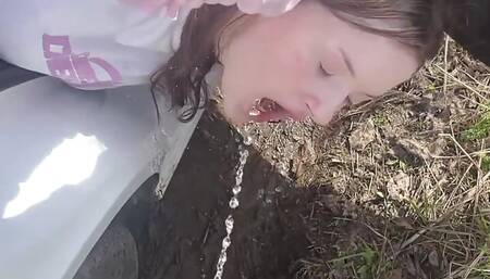 The Girl Loves Anal Sex and Pissing in a Taxi