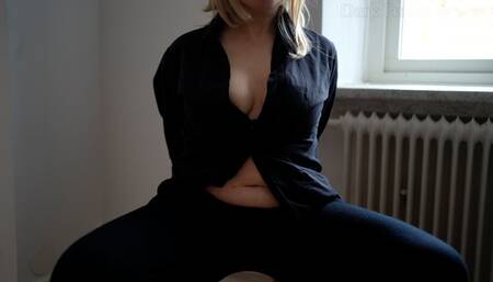 Matrix Bug Crawls Into My Bellybutton! -1080mp4