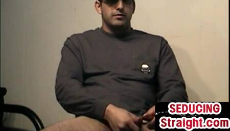 Str8 vintage man gets sucked by eager gaydaddy at home