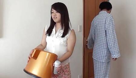 Curvy Japanese Teen Get Deep Creampie at Uncensored Massage Sex