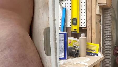 Gloryhole at the Workshop - Ryan stops by to use it