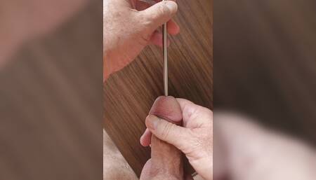 Old guy sounding, stroking & cumming