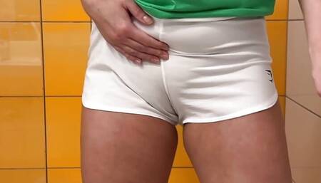 Desperate Pee in Pants