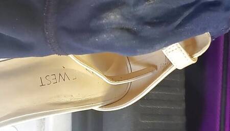 mechanic found dirty panty and heels in luggage