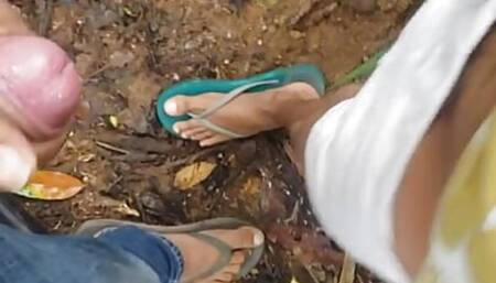 Morning walk in jungle quick sex