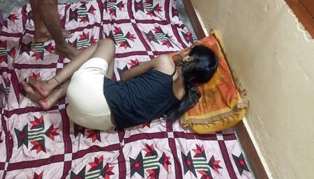 Hot Indian Village Desi Girl Nude Fucking in Night