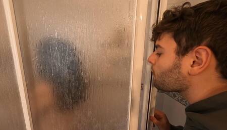 I fucked my stepsister while she was showering