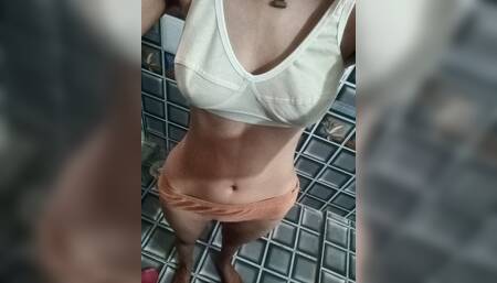 Desi sexy girl tina beautiful pussy