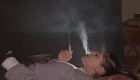 Smoking Love Smokes While Lying Down