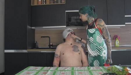 Strongly feeded by Mistress Lilli