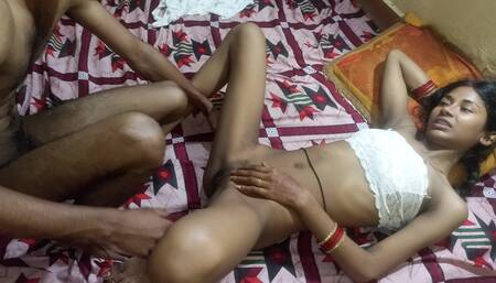 Desi Hot Indian Village Wife Fucking Hard in Night