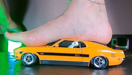 Erin's Slow Foot Halloween Smashaganza