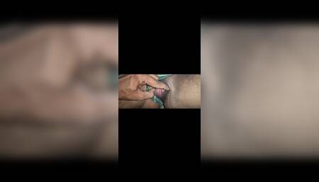 Desi Bhabhi Sonam Fingering Viral Video