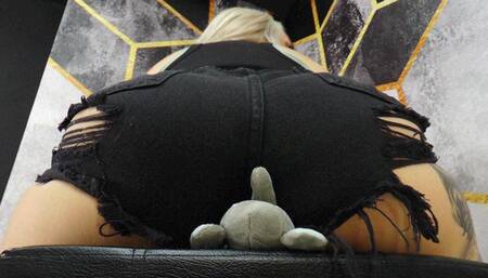 Kim Judge - The stunted little trunk is flattened