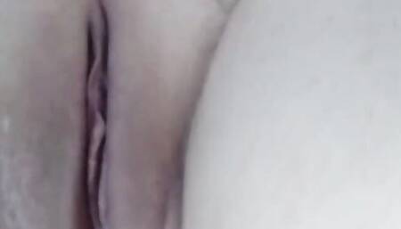 Amateur Babe Mary Masturbates Her Shaved Pussy on Webcam and Cums From a Strong Orgasm