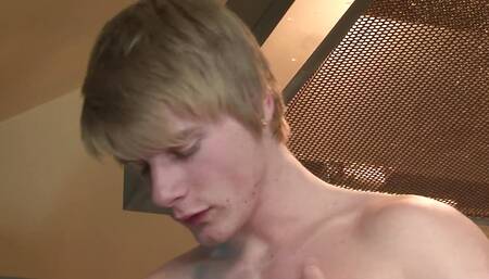 Young gay's fuck with each other in the kitchen