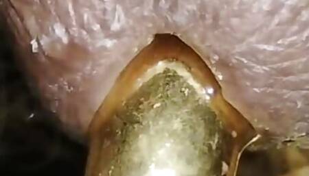 How to pissing with BIG PA rings. 0gauge with pissing.