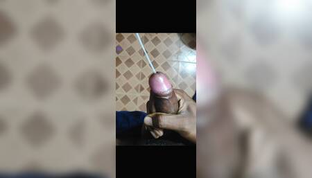 Masturbating in knight and taking out cum ????