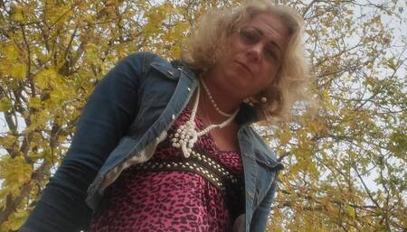 Kc Using a Large Glass Dildo in Her Ass While Outside