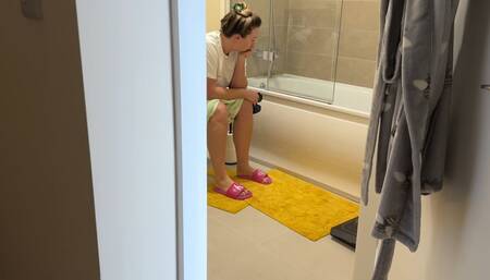 Watching stepmom pee in toilet compilation
