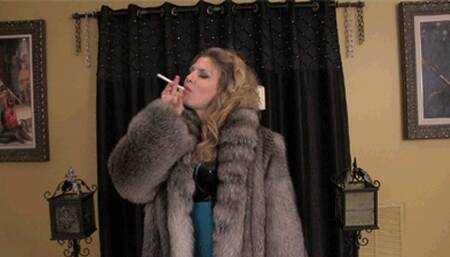 Smoking In My Furs POV (WMV HD)