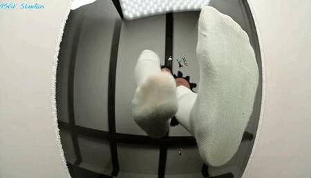 Hunny 's smelly worn socks DOMINATE tiny men! GIANTESS!! SOCKS SQUASH- MP4